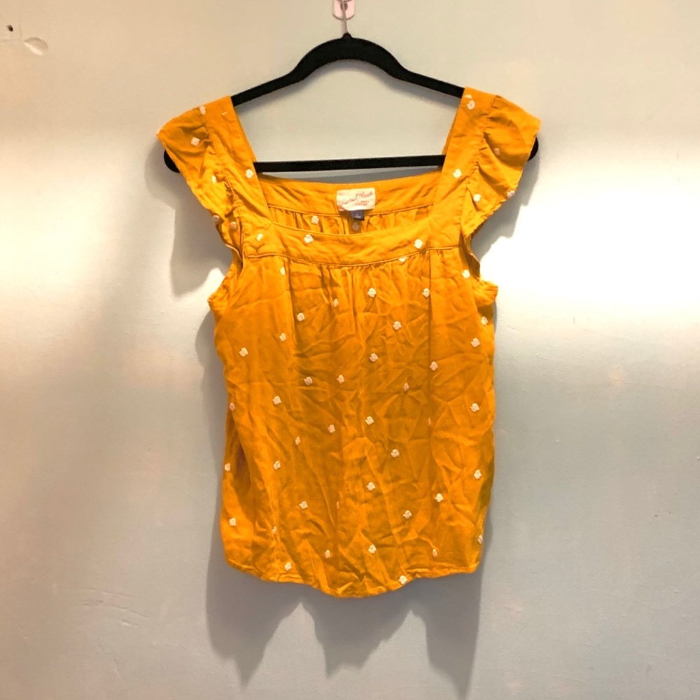 Yellow dress tank with white embroidered flowers